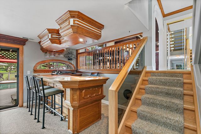 570 Sandpebble Drive, Schaumburg, IL 60193