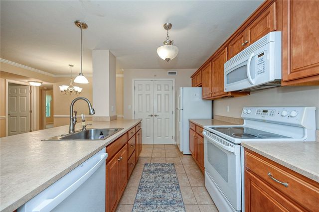 7015 Stefano Dr, Delmont, PA 15626
