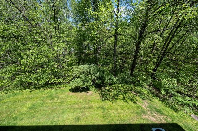 7015 Stefano Dr, Delmont, PA 15626