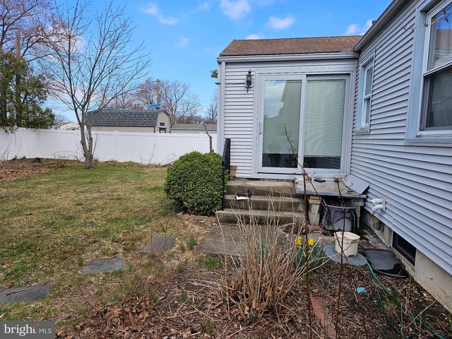 55 SHEPHERD RD, Cherry Hill, NJ 08034