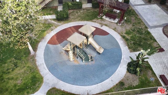 18350 Hatteras Street 253, Tarzana, CA 91356