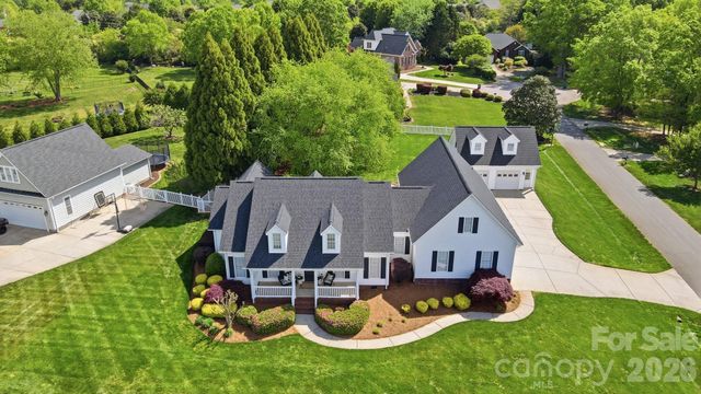 9880 Fontana Court SW, Concord, NC 28027