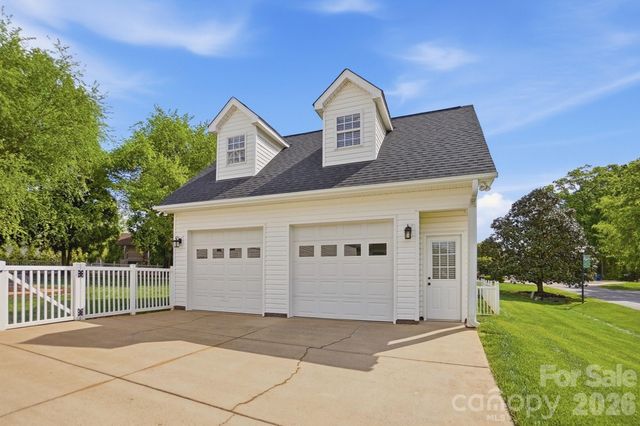 9880 Fontana Court SW, Concord, NC 28027