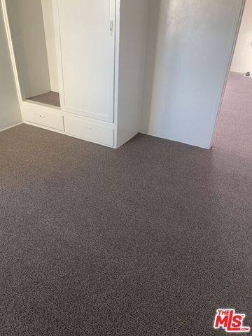 107 W 84th Place, Los Angeles, CA 90003