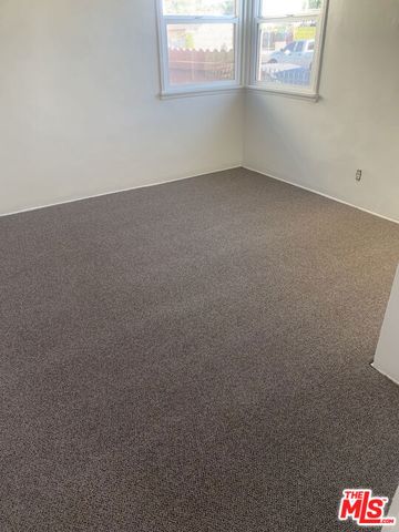 107 W 84th Place, Los Angeles, CA 90003