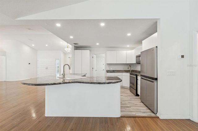 11507 MOFFAT PLACE, Temple Terrace, FL 33617