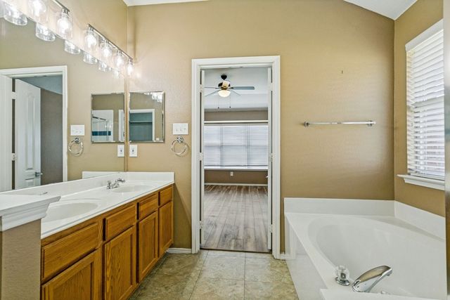 3012 Berkshire Lane, Corinth, TX 76210