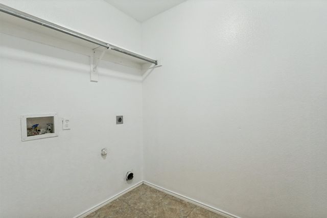 3012 Berkshire Lane, Corinth, TX 76210