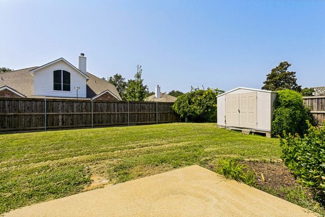 3012 Berkshire Lane, Corinth, TX 76210