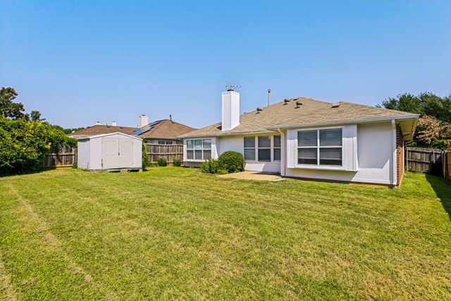 3012 Berkshire Lane, Corinth, TX 76210