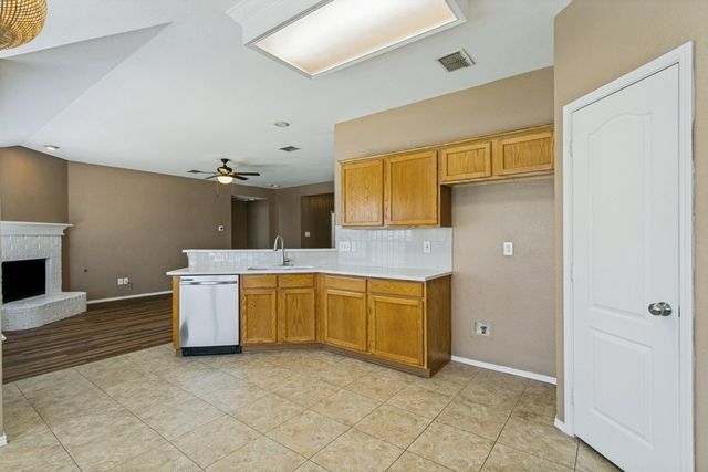 3012 Berkshire Lane, Corinth, TX 76210