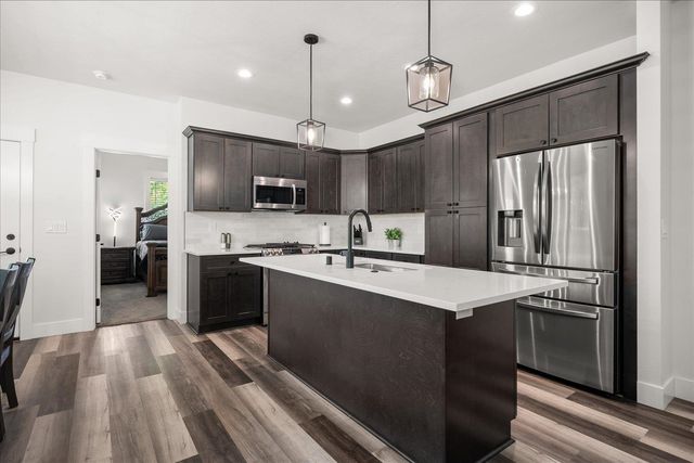 16807 E Baldwin Ave, Spokane Valley, WA 99016