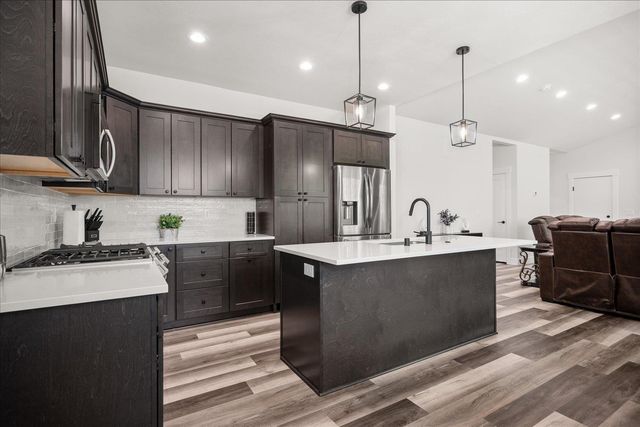 16807 E Baldwin Ave, Spokane Valley, WA 99016