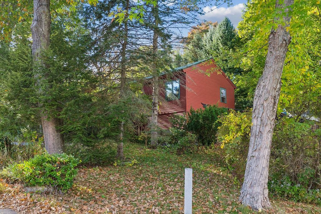 5 Acorn Street, Gorham, ME 04038 — photo 2
