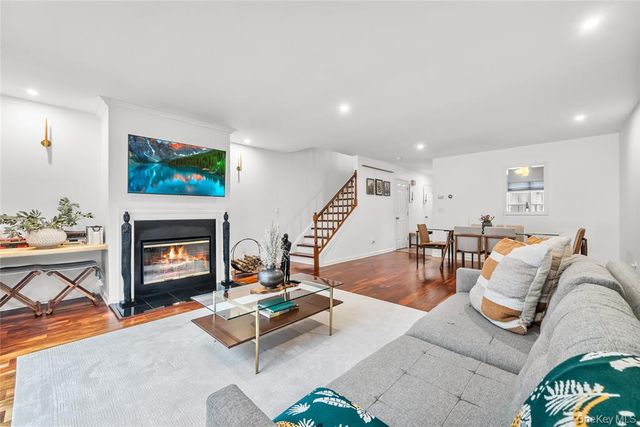 503 Twin Brook Court, Carmel, NY 10512