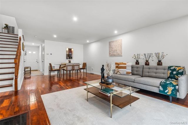 503 Twin Brook Court, Carmel, NY 10512