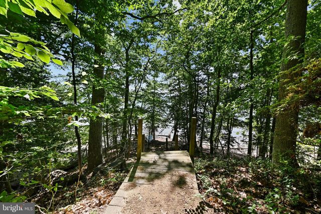 1171 EL PASO CT, Lusby, MD 20657