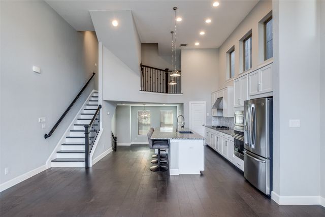 1348 Arch Place, Dallas, TX 75215