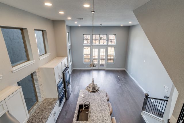 1348 Arch Place, Dallas, TX 75215