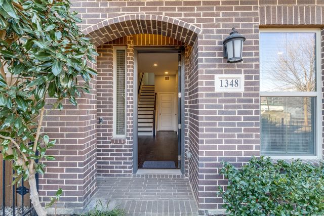 1348 Arch Place, Dallas, TX 75215