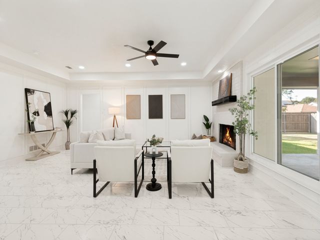 2025 Normandy Drive, Hurst, TX 76054