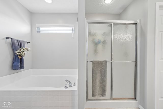 1103 Spring Meadow Court, Franklin, IN 46131