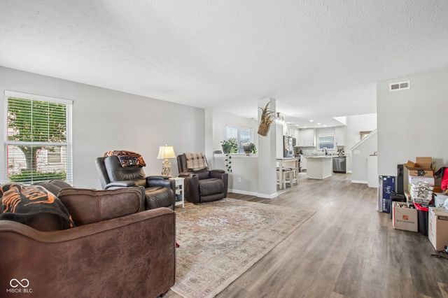 1103 Spring Meadow Court, Franklin, IN 46131