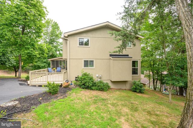496 WINTER CAMP, Hedgesville, WV 25427