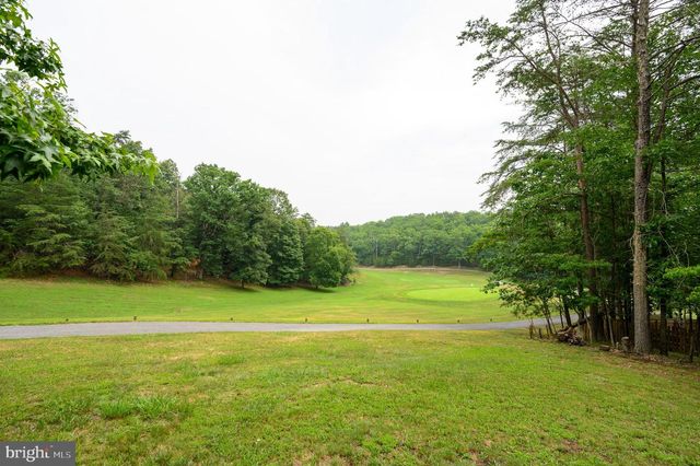 496 WINTER CAMP, Hedgesville, WV 25427