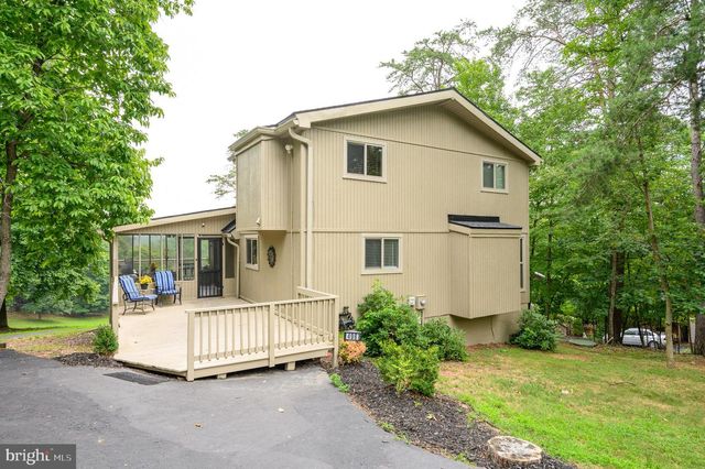 496 WINTER CAMP, Hedgesville, WV 25427