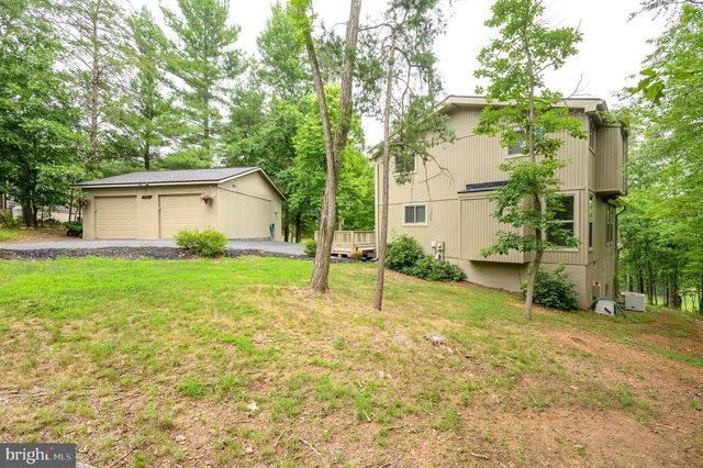 496 WINTER CAMP, Hedgesville, WV 25427
