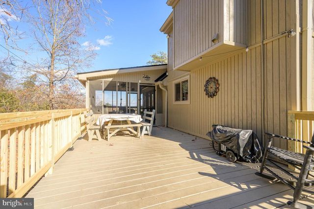 496 WINTER CAMP, Hedgesville, WV 25427