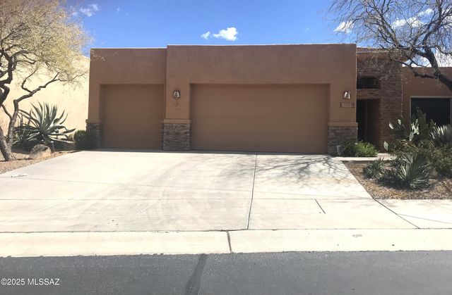 13842 N Slazenger Drive, Oro Valley, AZ 85755