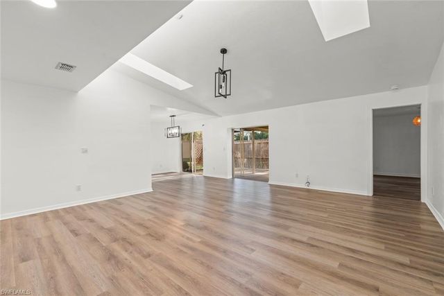 5840 CRABWOOD CT, Fort Myers, FL 33919
