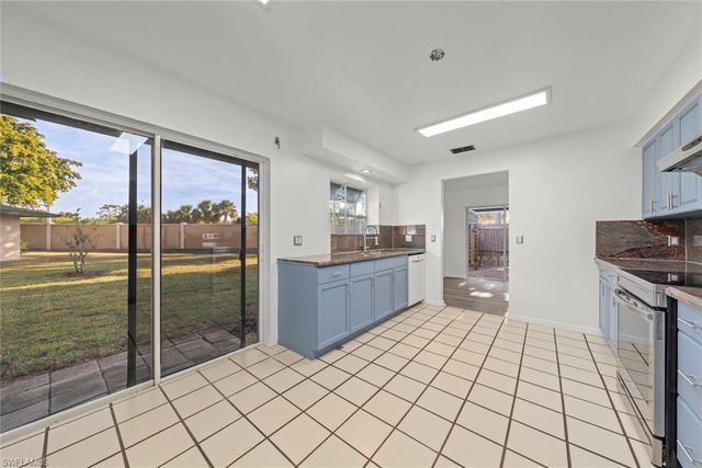 5840 CRABWOOD CT, Fort Myers, FL 33919