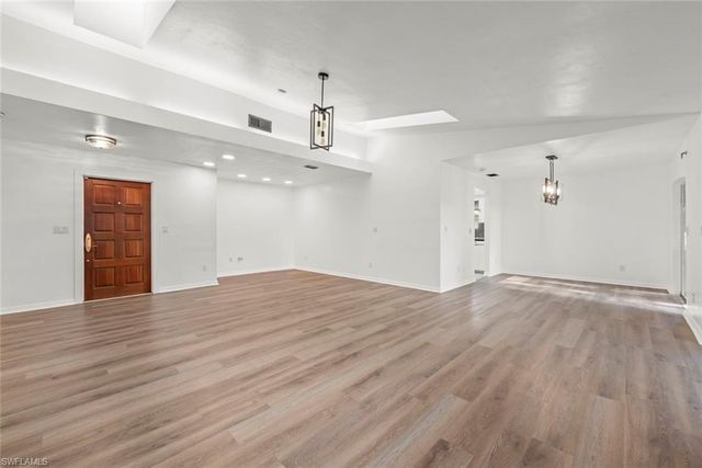 5840 CRABWOOD CT, Fort Myers, FL 33919