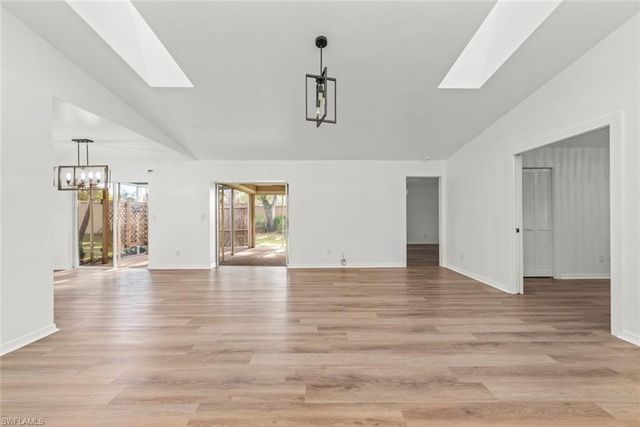 5840 CRABWOOD CT, Fort Myers, FL 33919