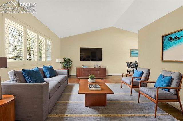 1907 Independence Drive, Colorado Springs, CO 80920