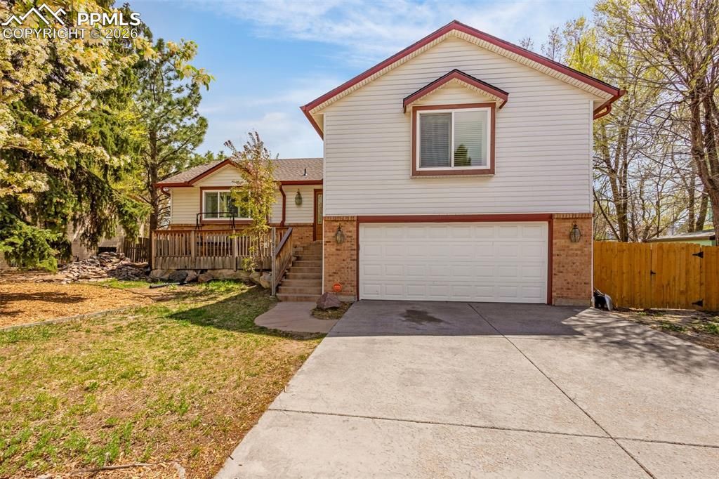 1907 Independence Drive, Colorado Springs, CO 80920