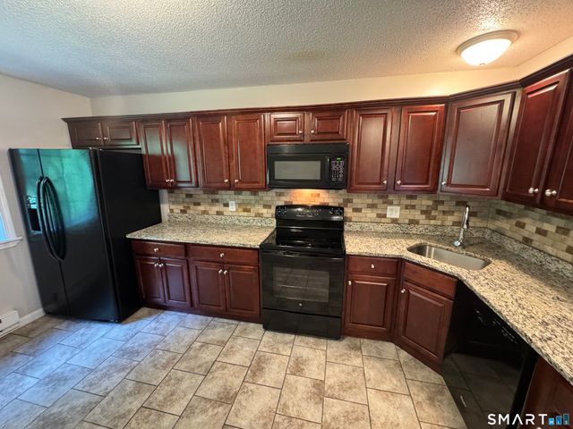 515 Scott Road 46, Waterbury, CT 06705