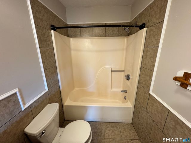 515 Scott Road 46, Waterbury, CT 06705