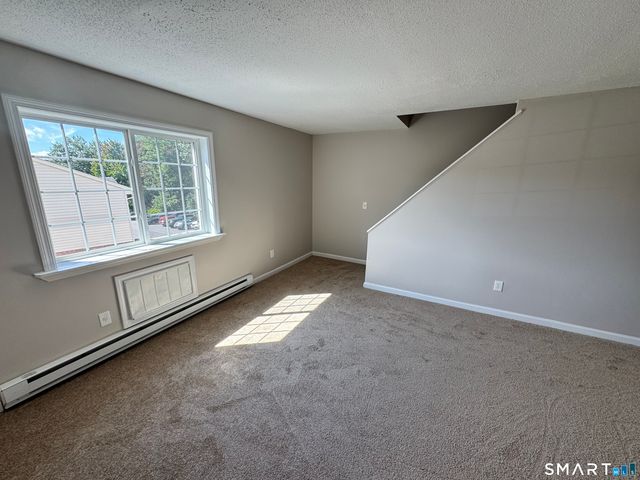 515 Scott Road 46, Waterbury, CT 06705