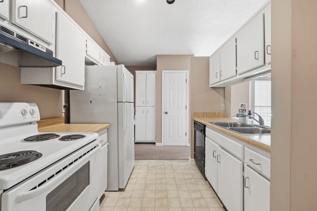 3011 Casa Dr, Nashville, TN 37214