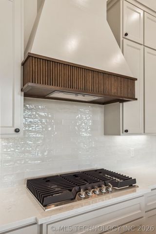 2722 E 134th Circle, Bixby, OK 74008