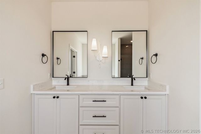 2722 E 134th Circle, Bixby, OK 74008