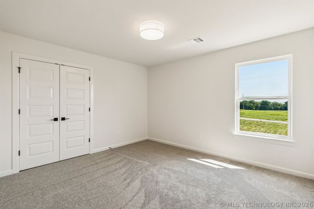 2722 E 134th Circle, Bixby, OK 74008