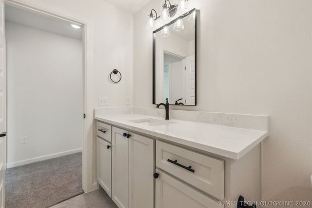 2722 E 134th Circle, Bixby, OK 74008