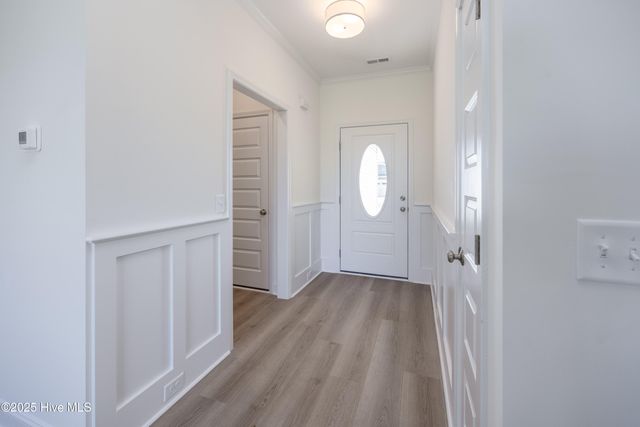 103 Sunny Acres Lane, Clinton, NC 28328