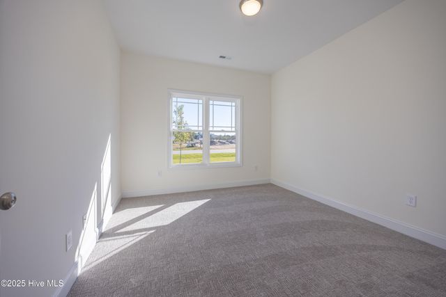 103 Sunny Acres Lane, Clinton, NC 28328