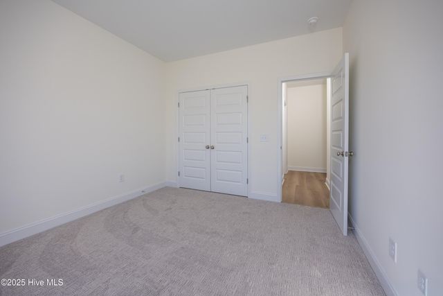 103 Sunny Acres Lane, Clinton, NC 28328